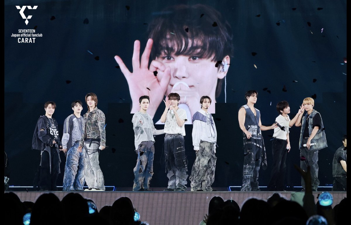 아 배경 너무 귀여운데 진짜로 귀여운데