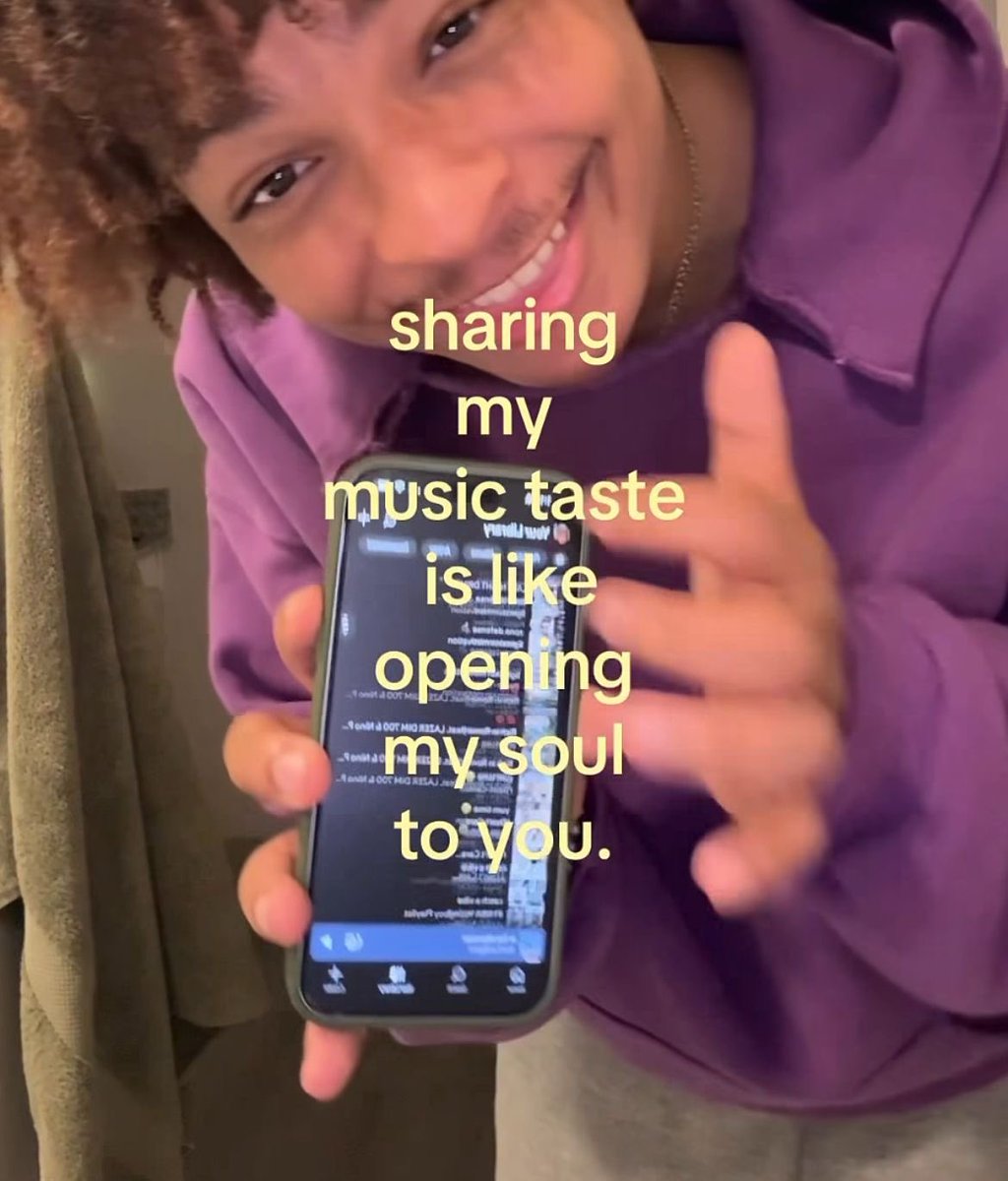 amara🩰 (@blueebarbie) on Twitter photo 