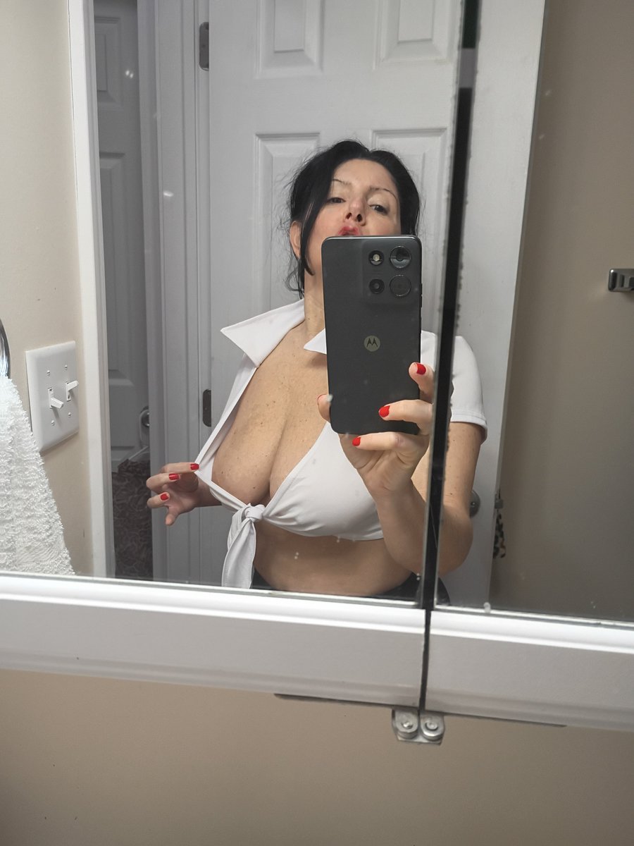 AllisonFine69's tweet photo. Are You Ready For More
A Little Strip Tease 
If You please 
Subscribe and See 
The Rest of Me
Free Nudes Waiting ⚡
Tell Me What YOU Would Do
To Me With These Pigtails 💦 https://t.co/EZY79j3Qdy