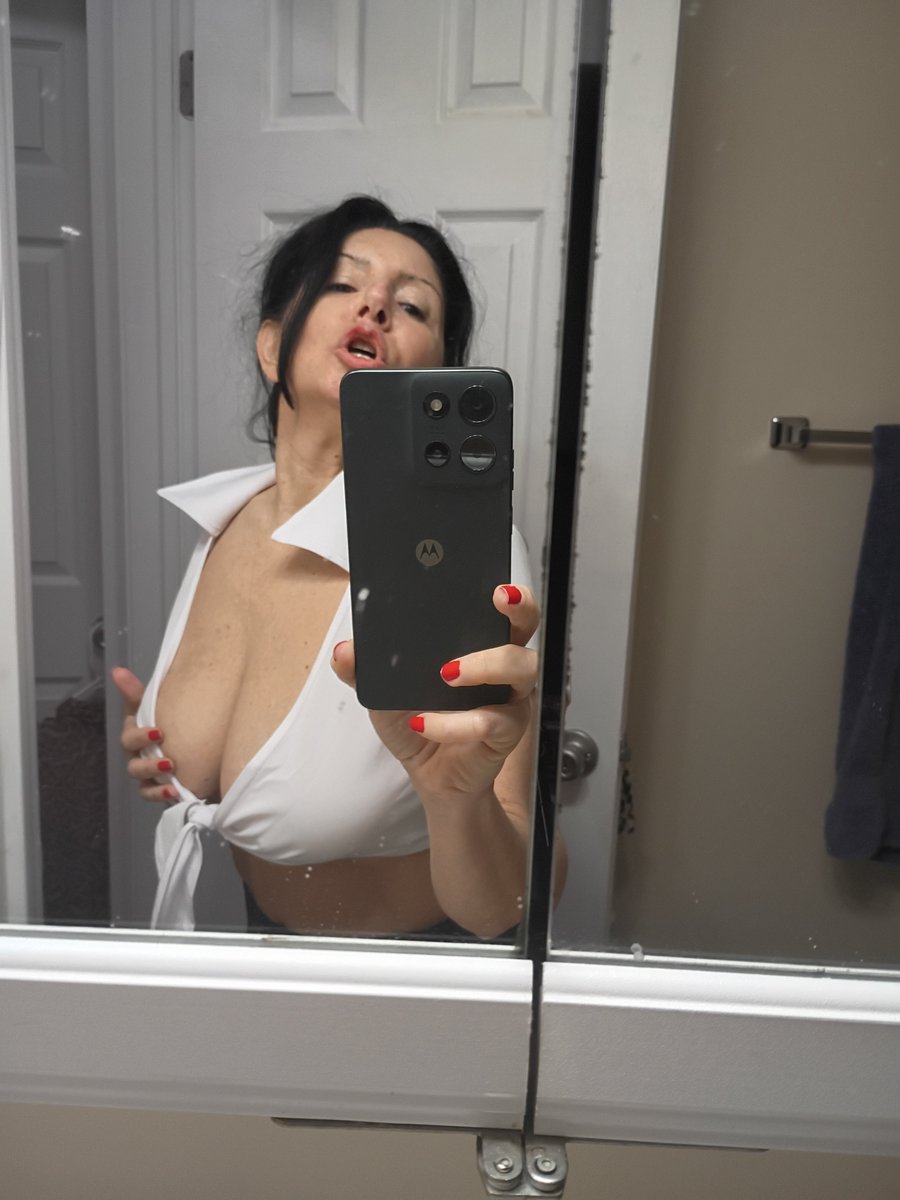 AllisonFine69's tweet photo. Are You Ready For More
A Little Strip Tease 
If You please 
Subscribe and See 
The Rest of Me
Free Nudes Waiting ⚡
Tell Me What YOU Would Do
To Me With These Pigtails 💦 https://t.co/EZY79j3Qdy