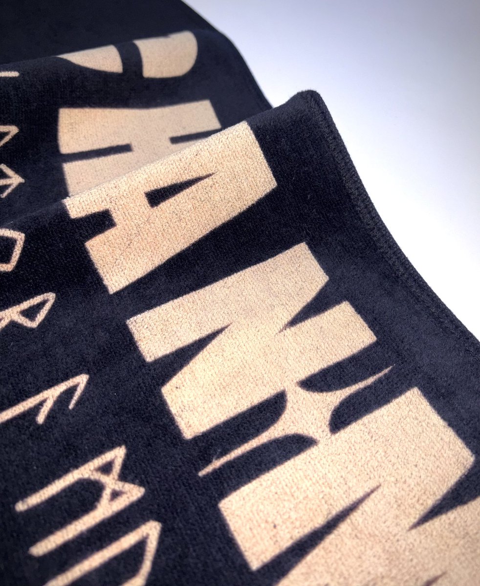 [MD] 찬민 (CHANMIN.) 공식 슬로건🔔
온라인 판매 링크가 열렸습니다

Designed by CHANMIN. 

⬇️ 판매링크 ⬇️ (프로필에서 확인 가능)
bio.to/CHANMIN

콘서트 때 준비한 물량이 매진되어
추가 제작 하느라 판매가 늦어진점 양해 부탁드립니다.

 #찬민 #CHANMIN #kindie #krock #찬민슬로건