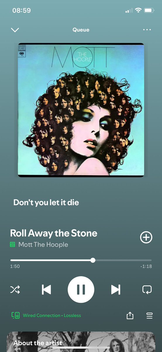 they’re saying a scouse girl can’t enjoy a little mott on her way to work of a morning