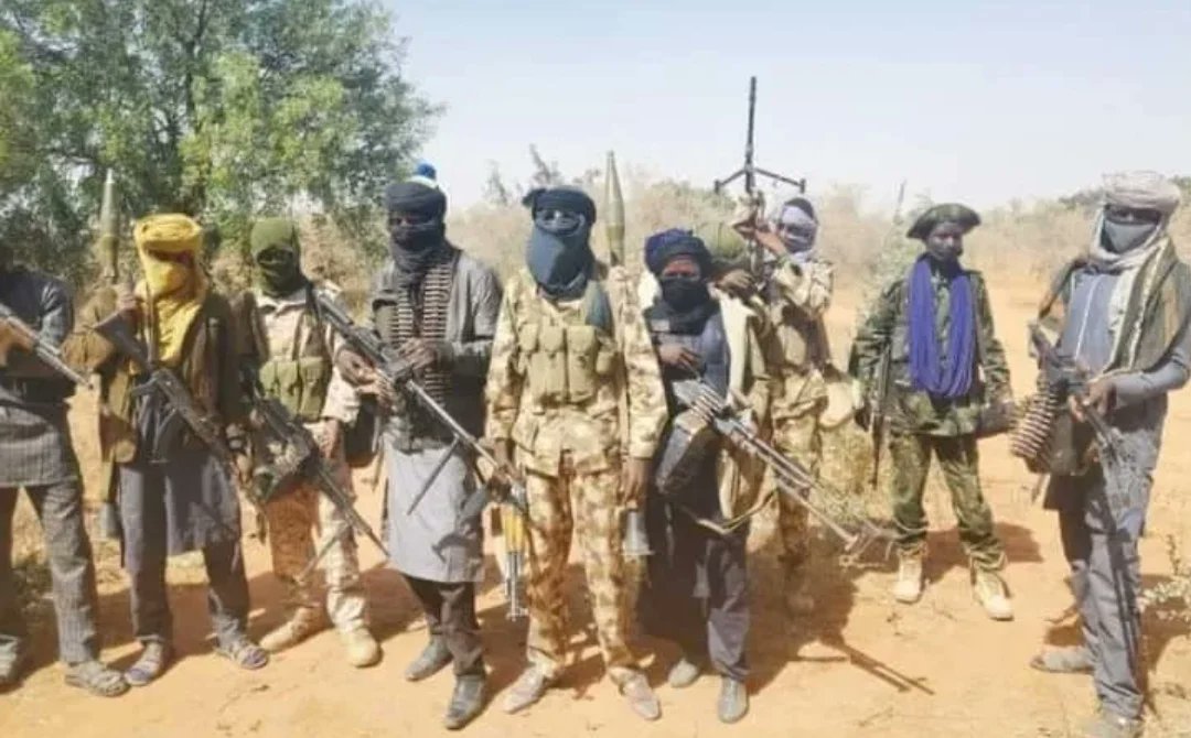 BREAKING: The monarch of Agamọ Community in Akure North Local Government Area of Ondo State, Oba Kehinde Falodun, has reportedly been killed by suspected bandits.

It was gathered that the traditional ruler was murd£r€d on Wednesday evening while resisting an attempt by the