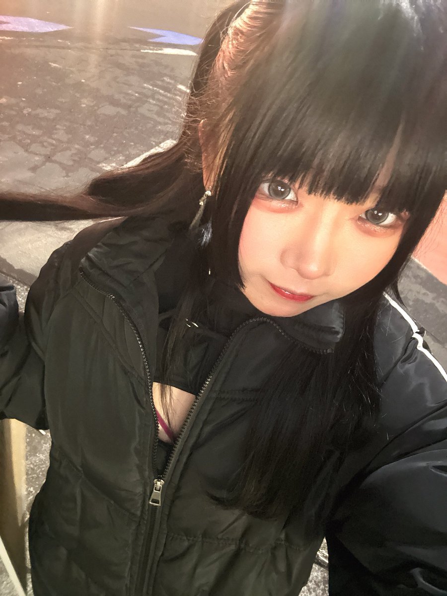 2/19（木曜日） 21:00 あいむ@x_xzzZ09 よる＠jgxstj ちか