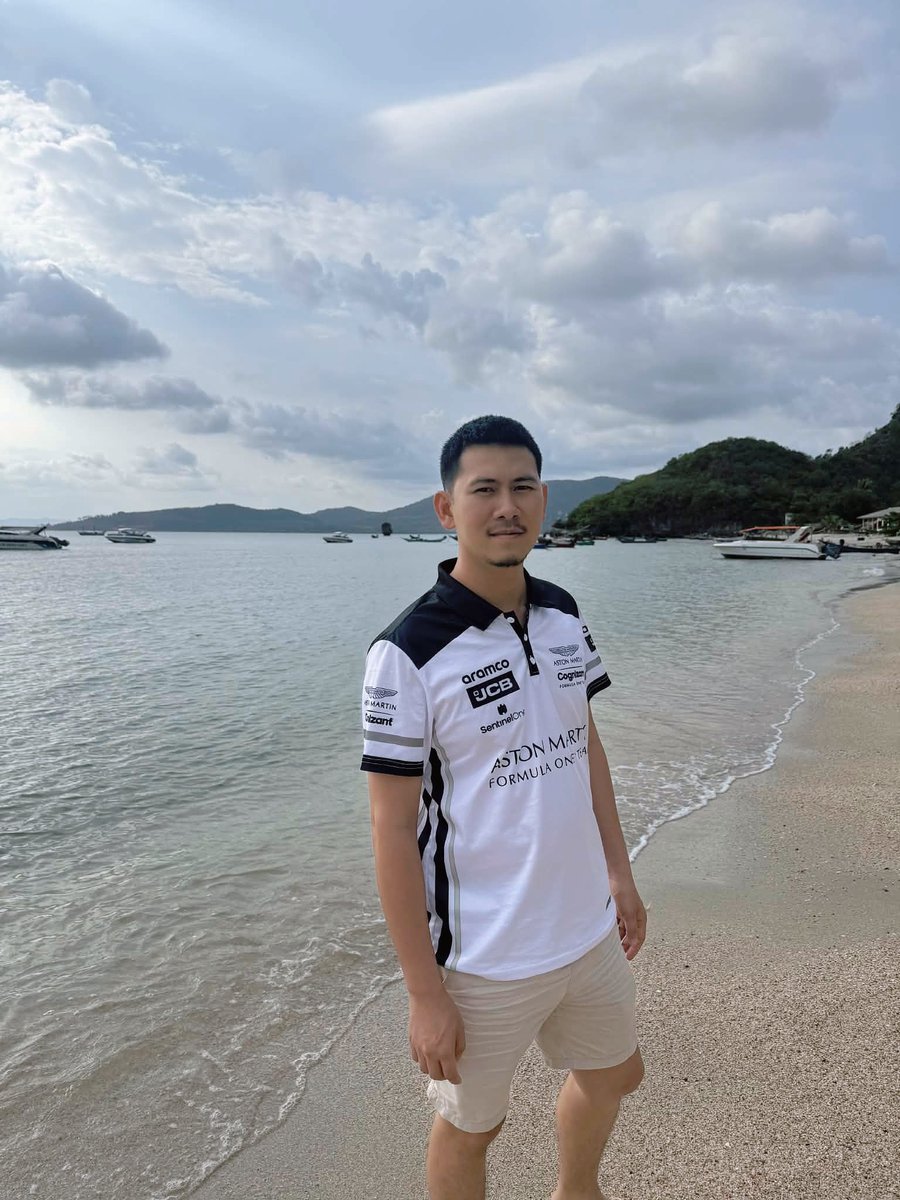 ทะเลชุมพรก็สวยเหมือนกันนะครับ
<a href="/kraijung222/">หมู่ไกด์ ตำ ตำหลวด</a> 
#ขายกางเกงในใช้แล้ว