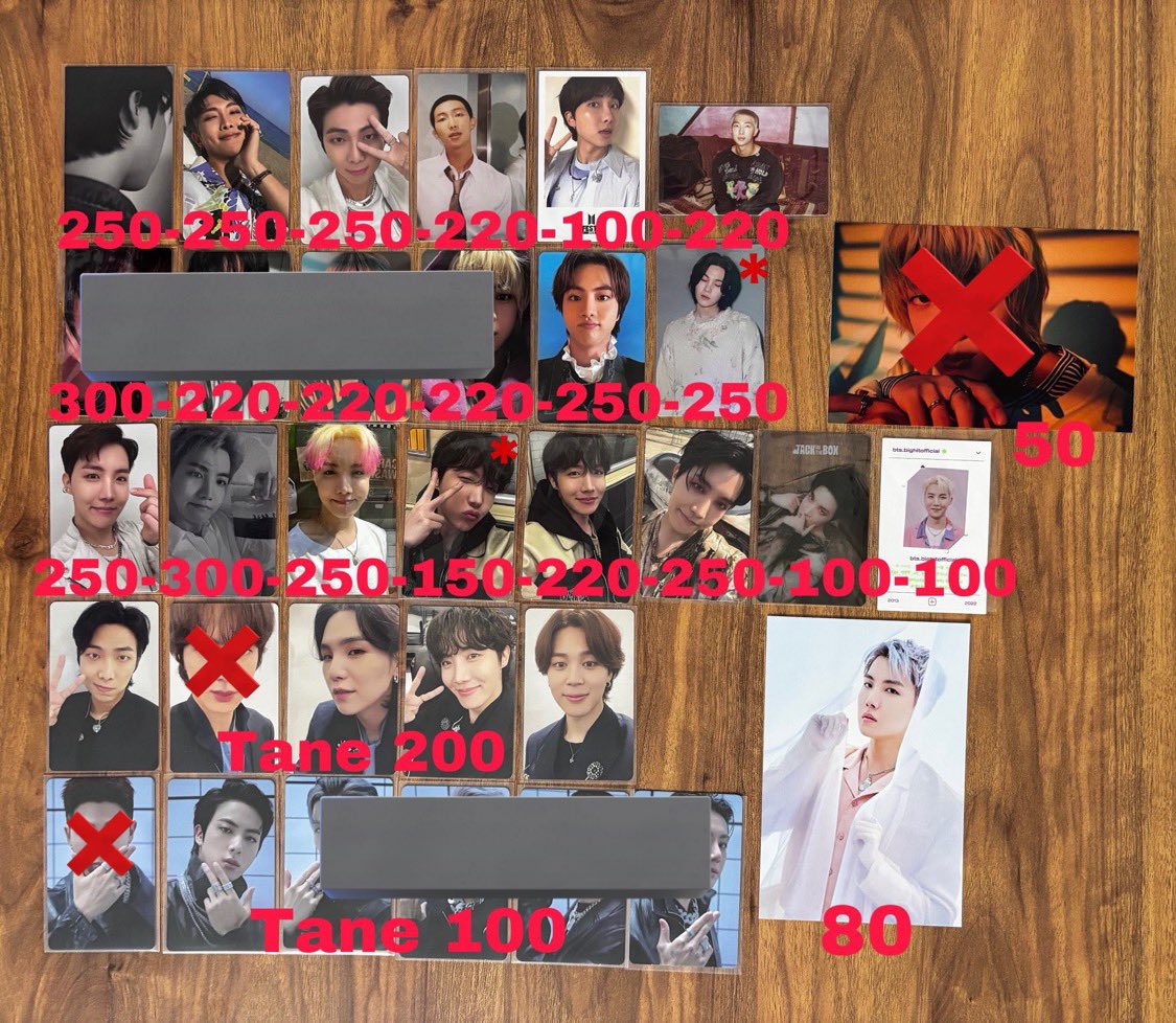 Bts satış 

En az 3 pc olacak şekilde satışa açık, bu tweetin altına claim ya da dm atabilirsiniz, hasarlıları * ile belirttim, fiyatı az ya da fazla olanlar için uyarabilirsiniz🫶

#btssatış go