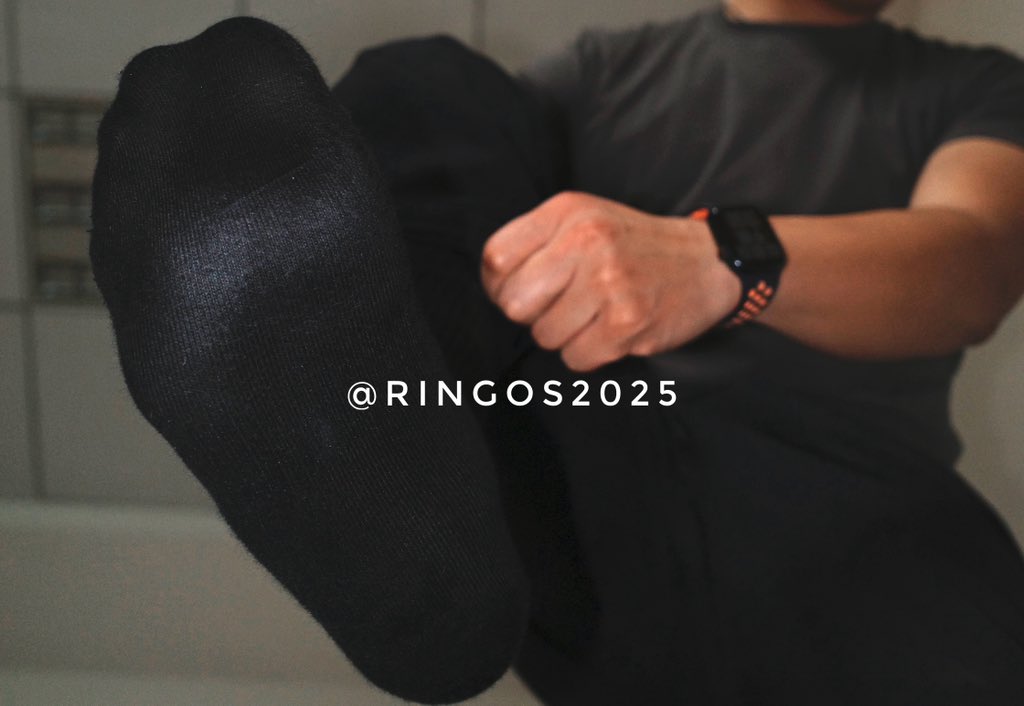 Ringos2025's tweet photo. 躺好了吗 https://t.co/DodIVdsZZV