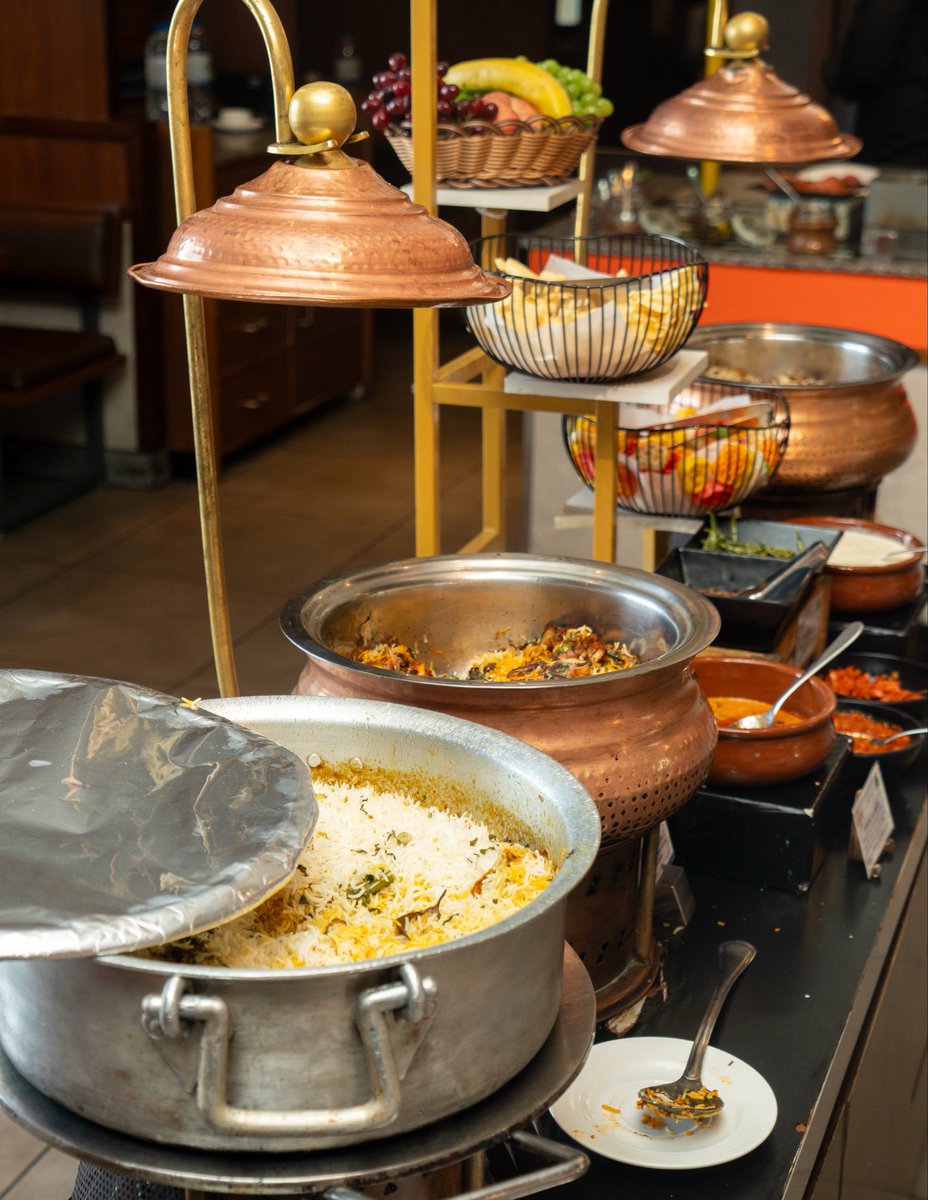 DalmaMall's tweet image. Good food tastes better when shared. Enjoy live grills, endless buffets, and memorable moments with family and friends at Barbeque Nation.

📍 Ground Floor, Dalma Mall

#BarbequeNation #LiveGrill #Buffet #DalmaMall #InAbuDhabi