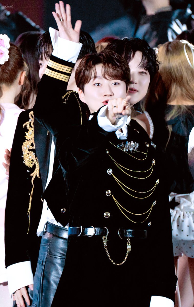 20260215 제 33회 한터뮤직어워즈 

냥냥이들 

#포레스텔라 #Forestella 
#조민규 #강형호