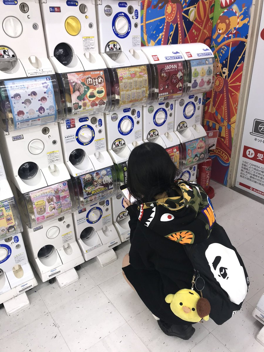 👩🏻‍❤️‍💋‍👩🏼 tweet media