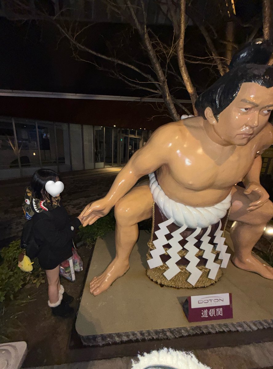 👩🏻‍❤️‍💋‍👩🏼 tweet media