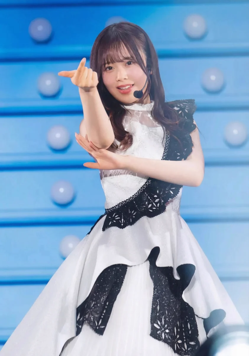 乃木坂46の4期生だけ🌟 в X: „佐藤璃果 生写真の画像コレクション2