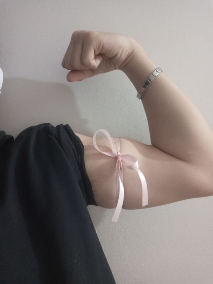 ⓘ 𓂃 ⣠ his gaze holds thousand s̲t̲o̲r̲i̲e̲s̲ ✱ % tweet media