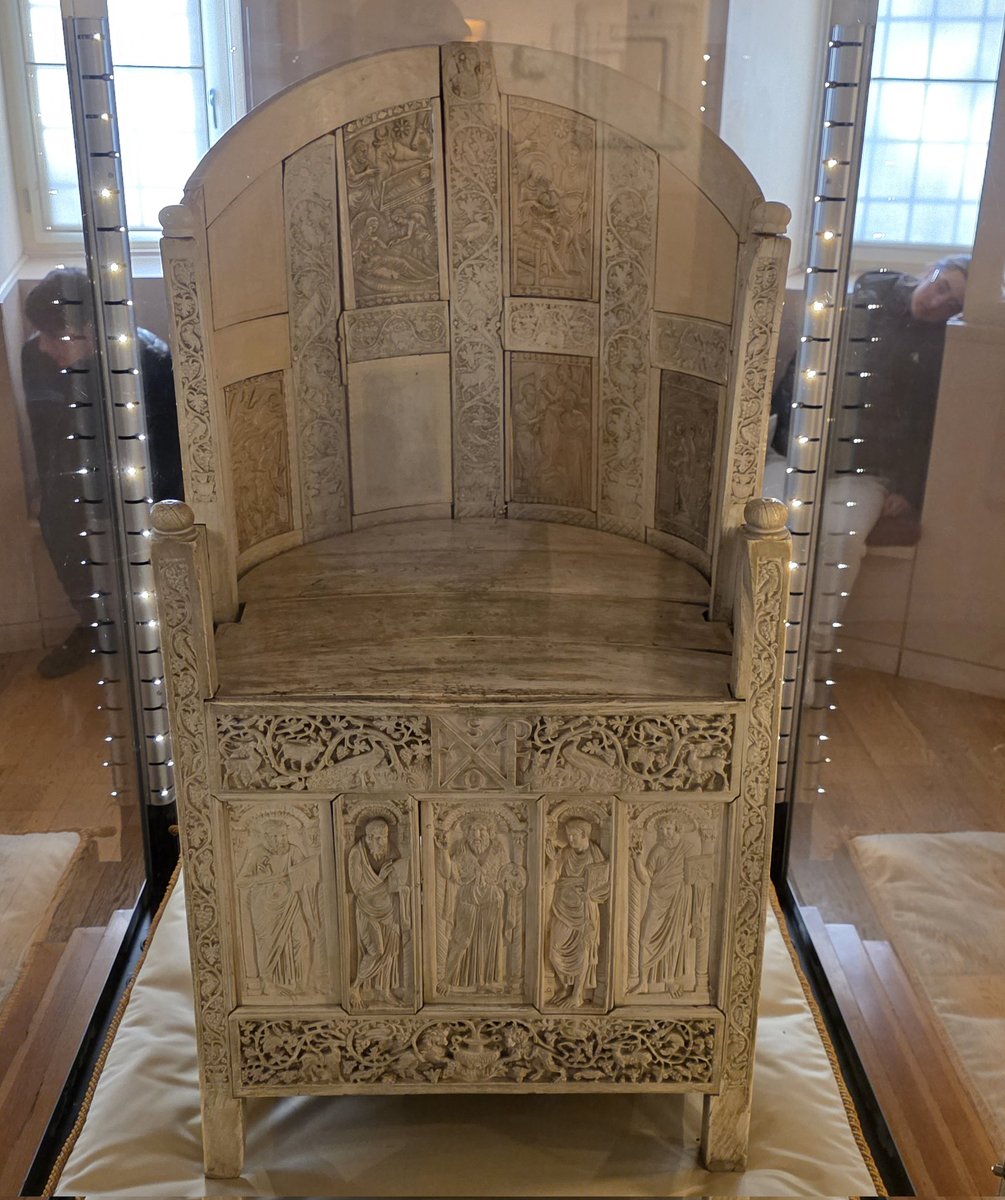 Dr Simon Elliott FSA tweet media