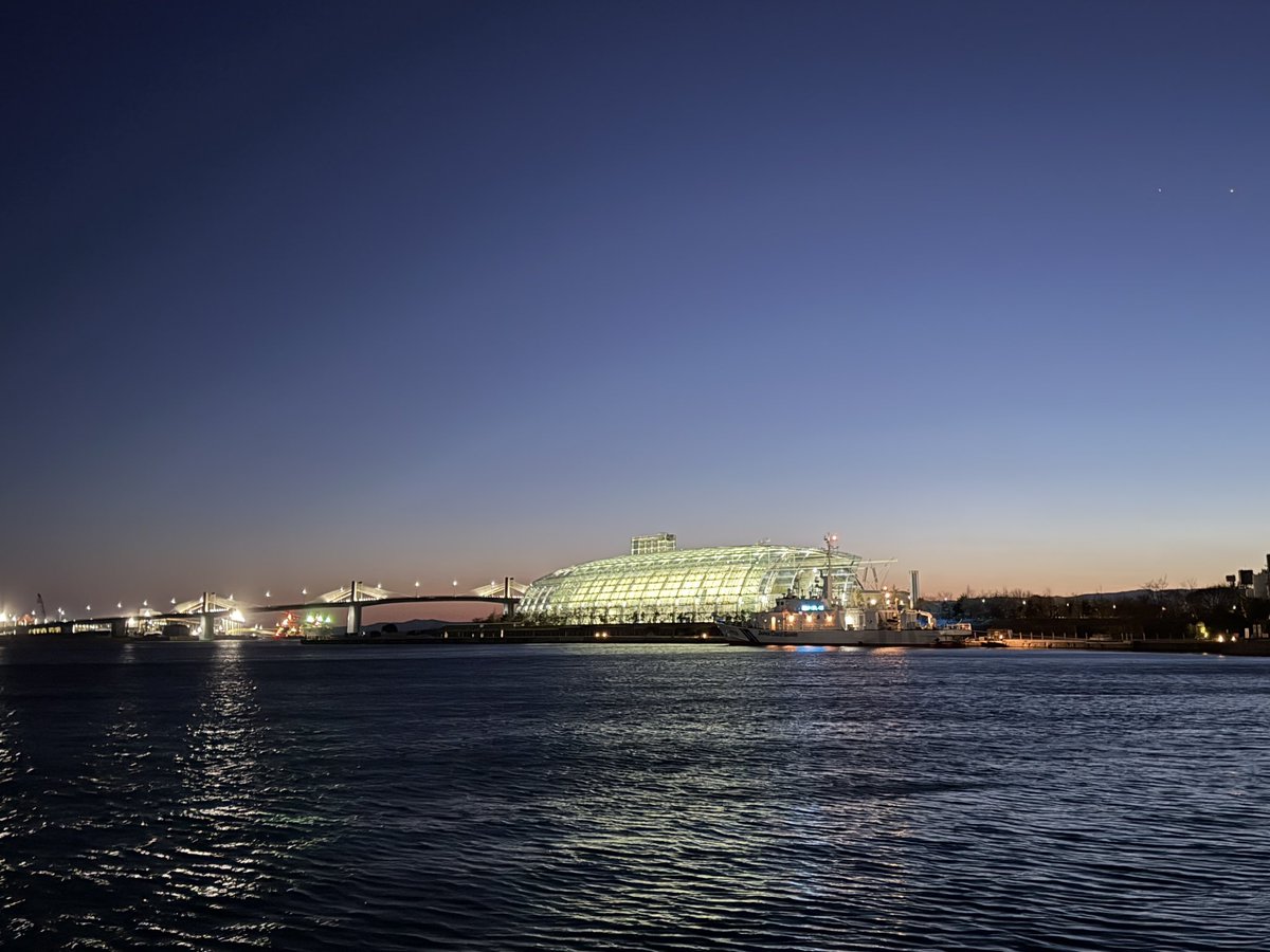 inx1999's tweet image. 小名浜、風強過ぎて極寒(ﾉ_･｡)

4枚目
土星と月と水星
かな？

#いわき
#空ネット
#イマソラ