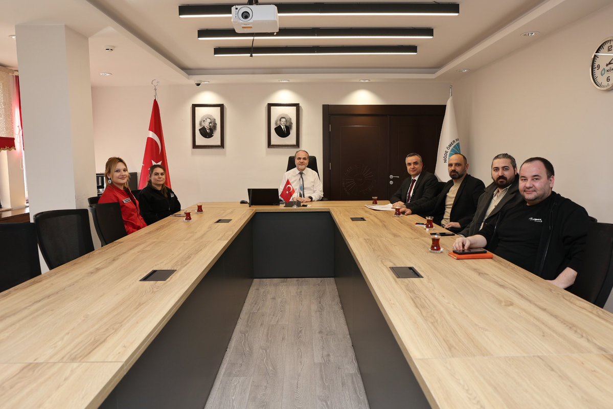 Teknofest Kulübü, T3 Vakfı Niğde İl Temsilciliği ve Öğretim Üyelerimizin katılımıyla Teknofest değerlendirme toplantısı gerçekleştirdik. Nitelikli başvuru sayısının artırılmasına yönelik çalışmalar ele alınarak aksiyon planı belirlendi. Toplantının hayırlı olmasını dilerim.
#NÖHÜ