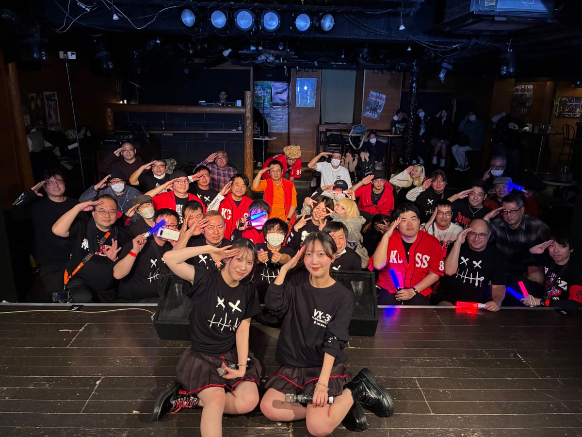 kamikaze_office's tweet photo. 【御礼】
KAMIKAZE SENSATION 
“BACK FOR ONE DAY”

KAMIKAZE GENERATION 
“TAKE ME BACK TOKYO/FUKUOKA ”

誠にありがとうございました

「次はいつ？」
「もっと見たい」
「こんなに最高なのに」
ほぼ全ての兵団に言われました

嬉しく悔しく寂しく楽しかった

敢えて言います

またな！神風兵団！ https://t.co/T5KaW7NhRY