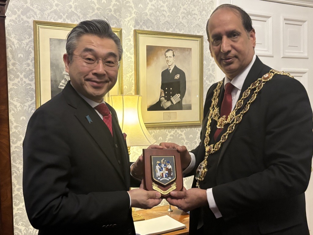 Hiroshi Suzuki tweet media