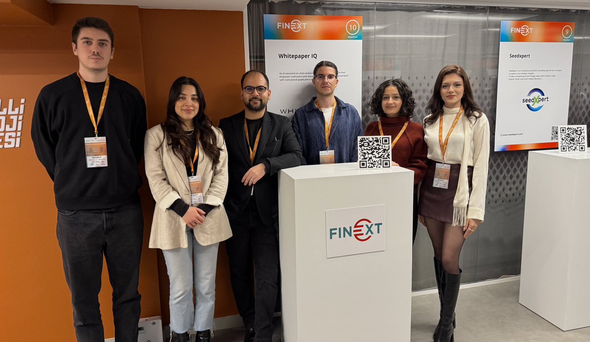 Azra Ülkebaş tweet media