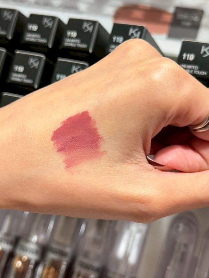 กีสสส KIKO ลดแรงอีกแล้ว ! ตอนนี้ลิป KIKO Milano - Lasting Matte Veil ลด 50% เหลือแท่งละ 300.- จาก 599.- สาวๆตุนได้ตุนนะคะ
📌เค้ามีโปรตั้งแต่ 16 - 28 ก.พ. เท่านั้น รีบมาช้อปด่วน !!