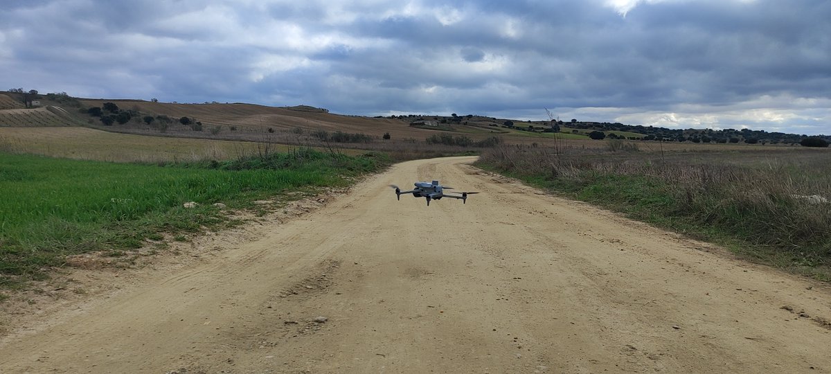 spatio_sju's tweet photo. Pics from the Solution 2A validation in Loring airfield in Madrid!

We have demonstrated how tactical #deconfliction services (prediction &amp; resolution) act as a key #safety #barrier in the airspace, complementing #strategic deconfliction.

👏Thank you to the entire team! #SESARJU https://t.co/REhUXJtipp