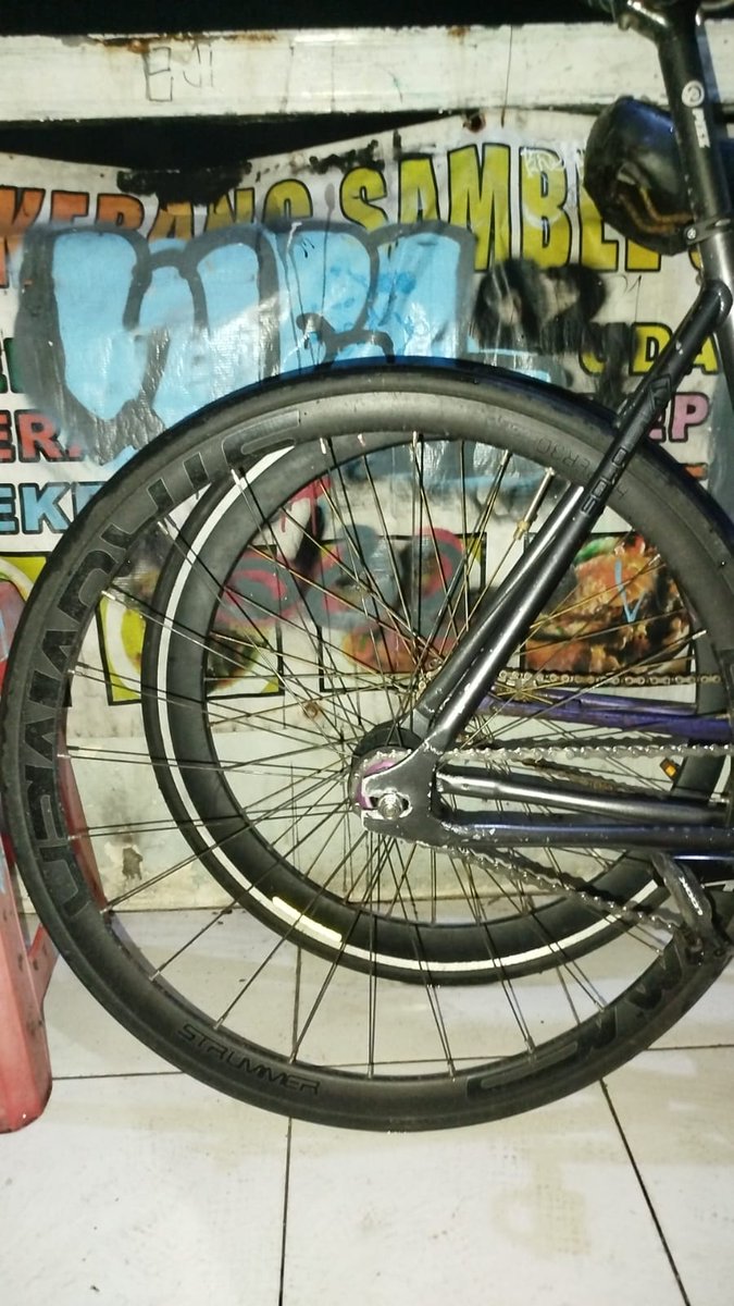 Joshh Here tweet media