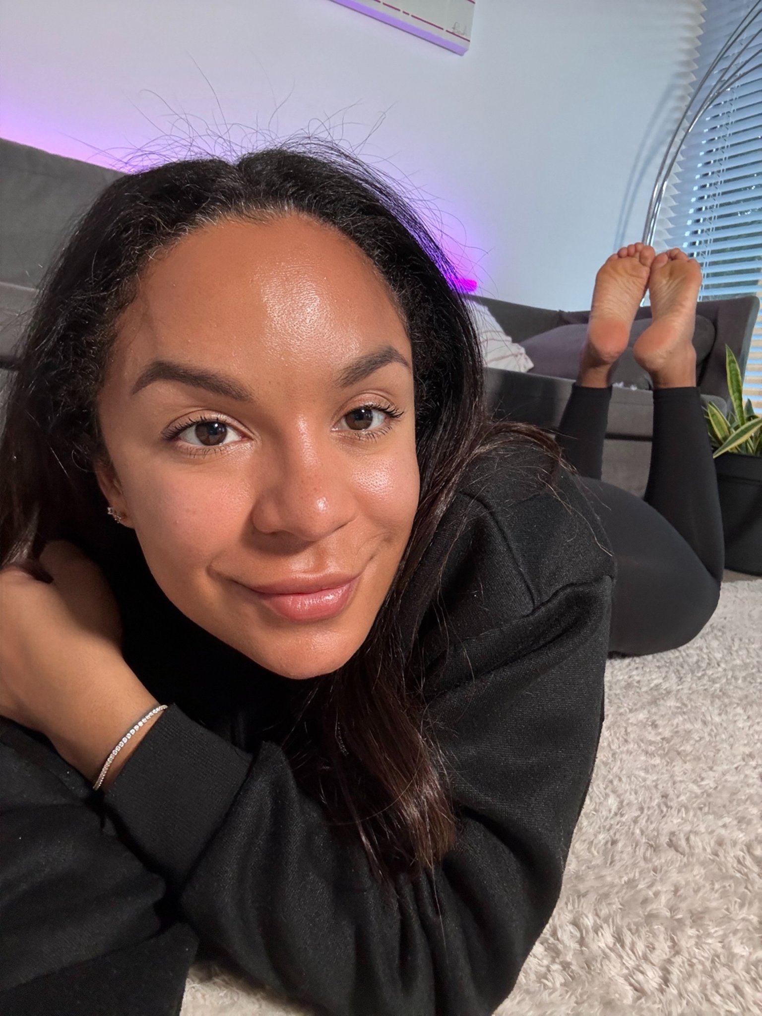 relaxing on the carpet is my favorite thing! https://t.co/t5cwYHbYMP
