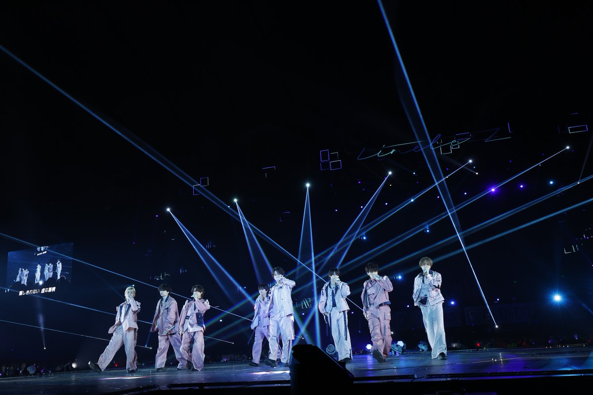 realsoundjp's tweet photo. ＼🔥timelesz 初ドームツアー特集🔥／

📸ライブ写真一覧はこちら！
https://t.co/npwBFFIYod

✍️初めて観たtimeleszの姿、8人が立ったドームの熱量
「このメンバーを選んで本当によかった」――佐藤勝利の言葉の真意に触れて
https://t.co/MLU7bkhdTh

#timelesz #timelesz_ep1_DOME https://t.co/PzAUS1eLe4