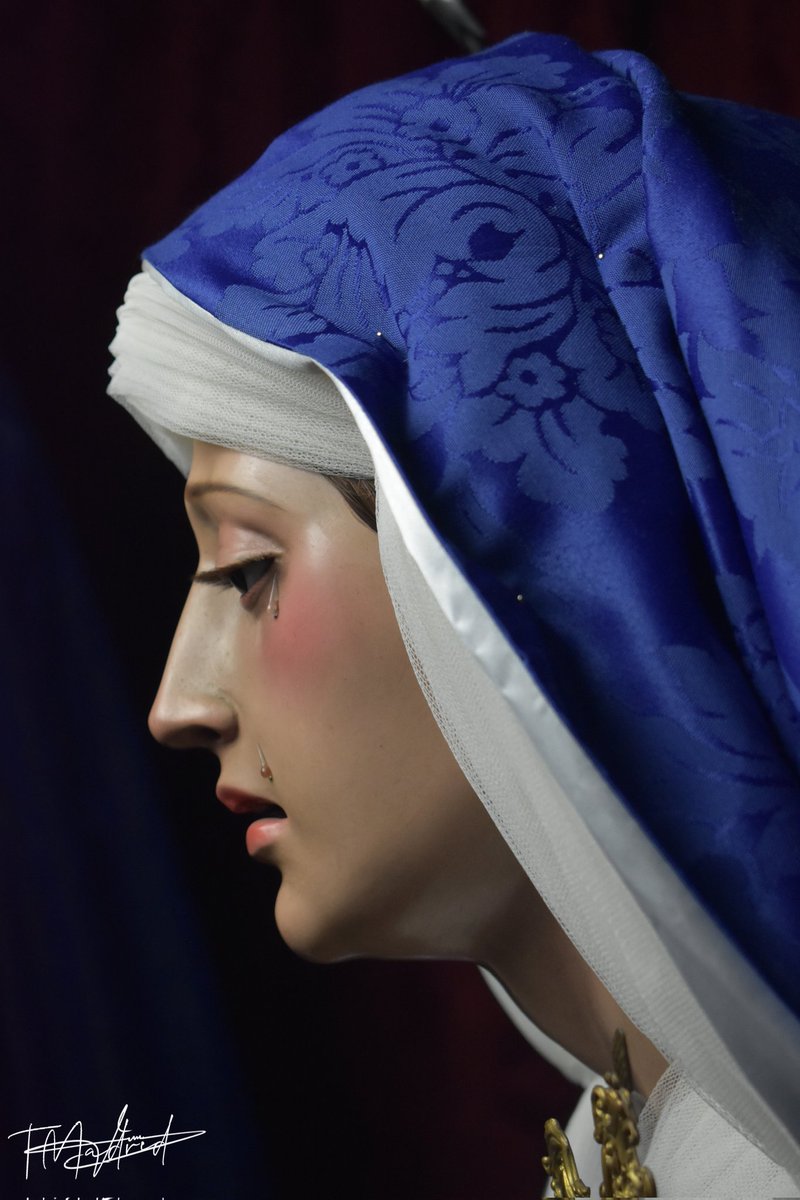 Nuestra Señora del Consuelo y Desamparo ataviada de hebrea <a href="/Consuelo_Almena/">𝐂𝐨𝐧𝐬𝐮𝐞𝐥𝐨 𝐲 𝐃𝐞𝐬𝐚𝐦𝐩𝐚𝐫𝐨</a>