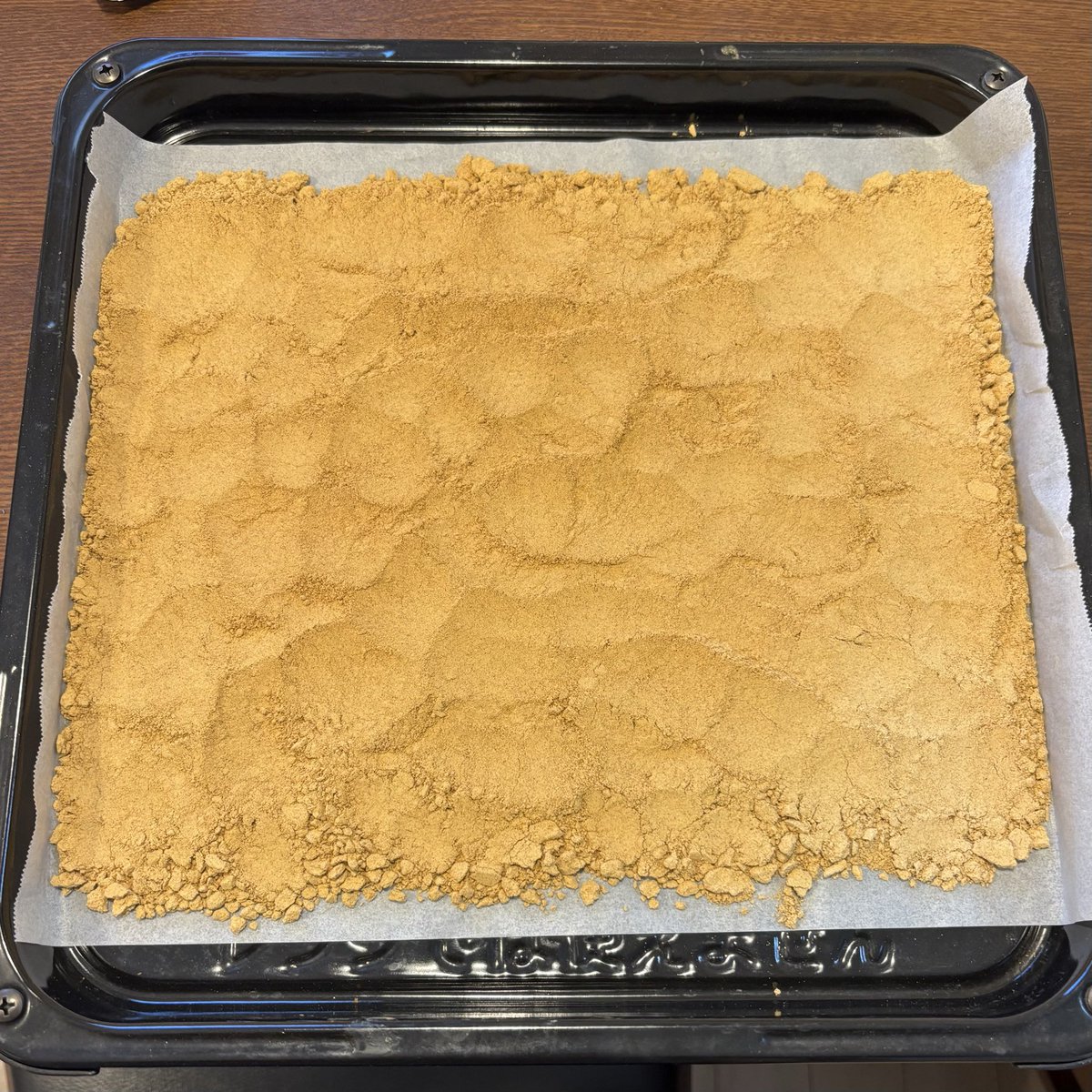 あさイチでやってたしょうがパウダーをさっそく作ってみたよ。1日紅茶にも味噌汁にも入れて飲んでるけどずっと手足がポカポカしてる