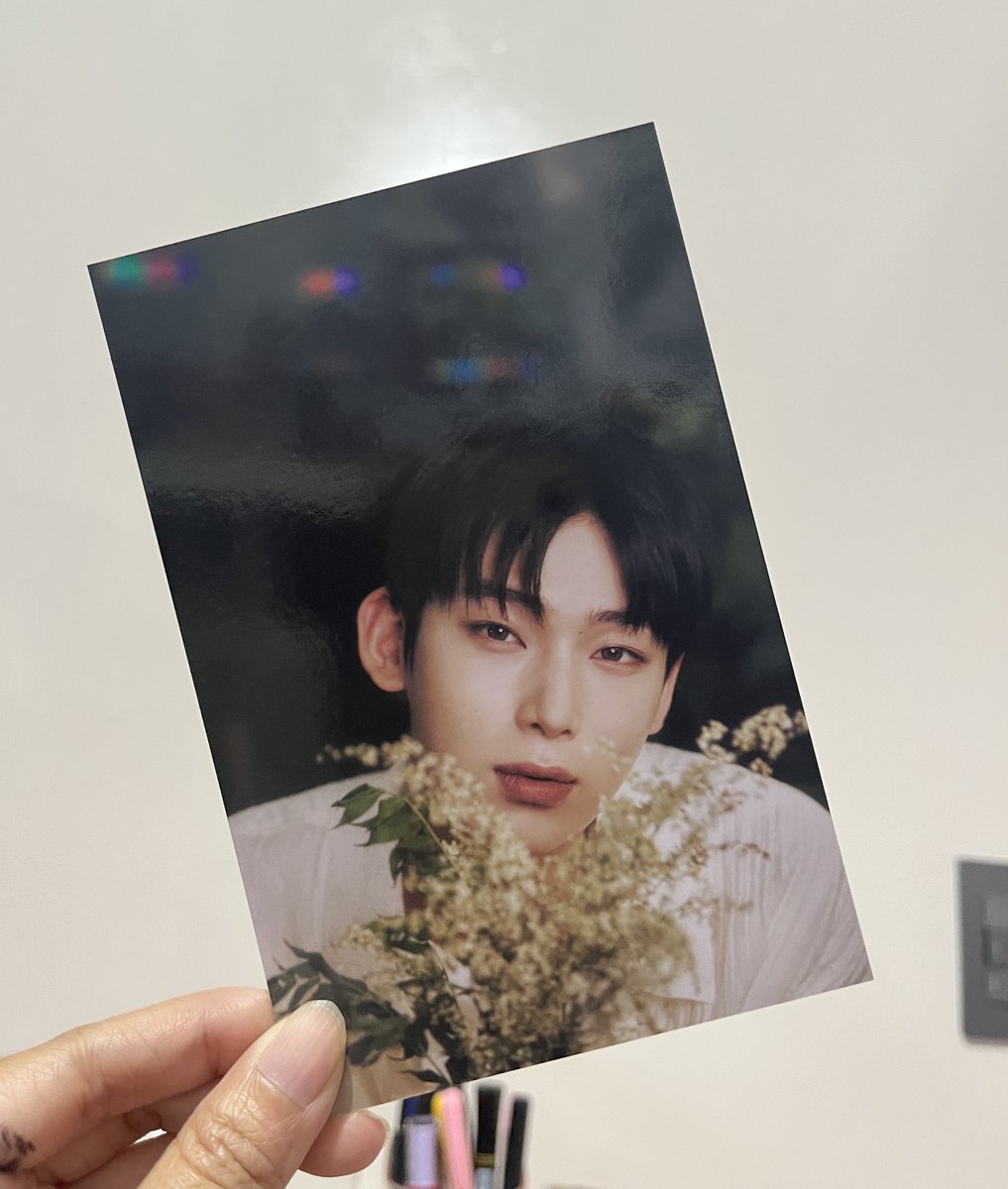 라라 | JAYpril tweet media