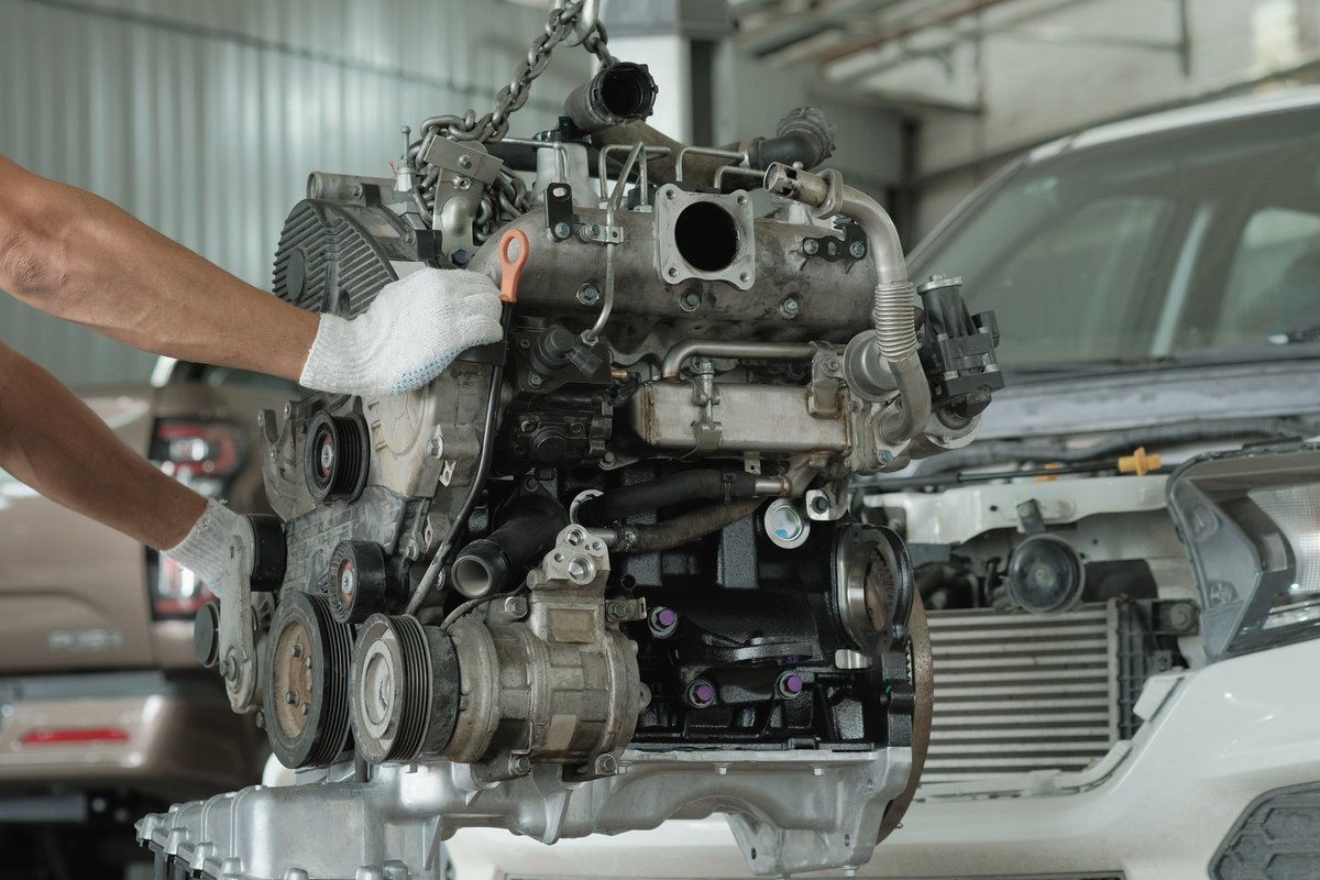 globalpartsuk's tweet photo. A car in the shop should be earning, not sitting. ⏳ Thousands of OEM parts in stock for Mercedes, BMW, Audi, Mini, VW, Porsche, and Ford. Original quality = fast assembly without rework.
👉 https://t.co/oe8zhWhNHU #globalparts #oem #garage #automotive https://t.co/qfPmDTkqBw