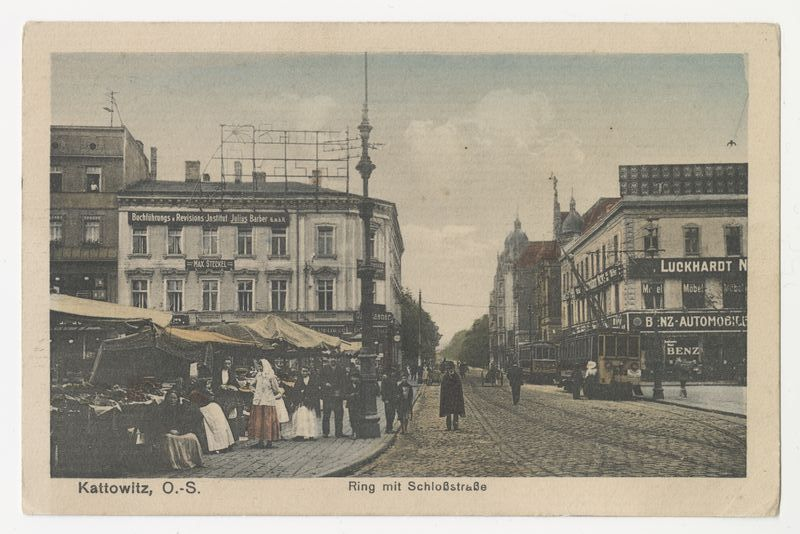 miasto_katowice's tweet photo. #StareKatowice: Rynek i ob. Aleja Wojciecha Korfantego, ok. 1920. Zabudowania z lewej strony nie istnieją. Ze zbiorów @mhkce https://t.co/v07ydI6V0r