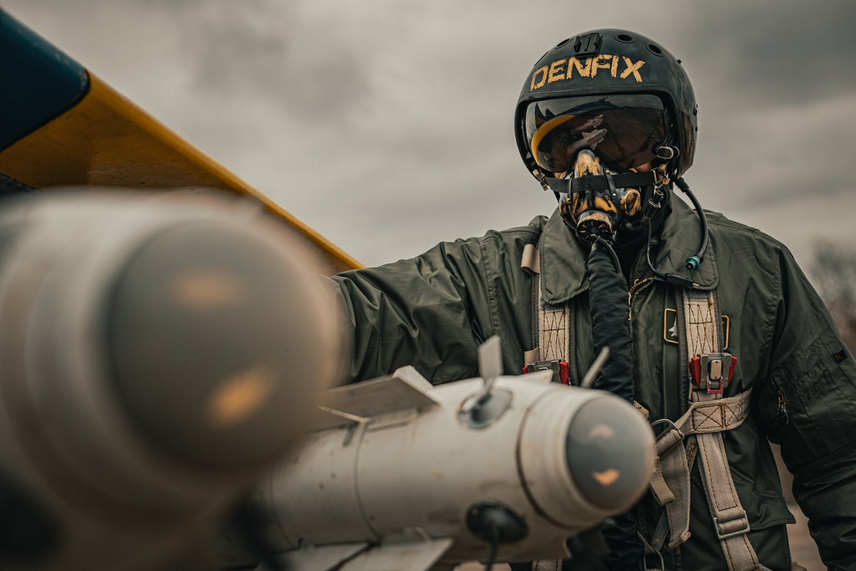 DefenceU's tweet image. Courage has wings 🇺🇦

📷: @KpsZSU