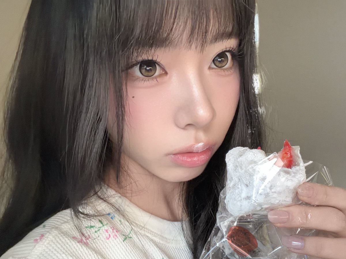 sa2m2nam3's tweet image. #SAY_SHUIE

Ԝɑ𐓣𐓣ɑ ᑲꪱᜒ𝗍౿？🍓

#슈이 #SHUIE #シュイ
#SAYMYNAME #세이마이네임 #SMN #セマネ