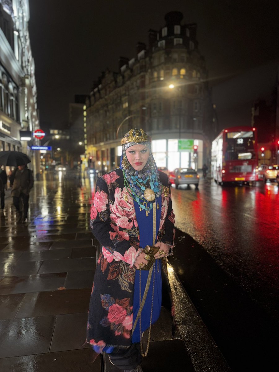 Daniel Lismore tweet media