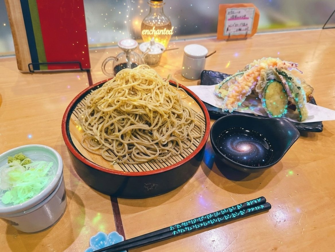 Hash_1s's tweet image. シンプルだけどとっても美味しい！そばと天ぷらの組み合わせは心温まる！🍜✨