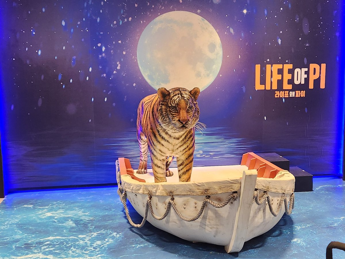 테솔라시티 tweet media