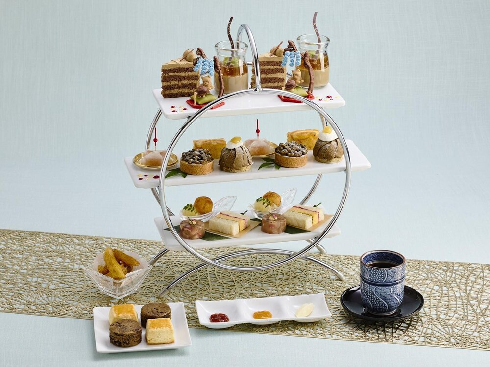 Fashion Press tweet media