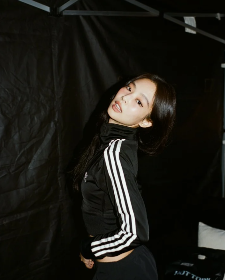 📝260219 Following Samuel Jackson's installment, the upcoming campaign video featuring #JENNIE (@/jennierubyjane) will be released on February 27 through the Instagram account of Adidas Originals.