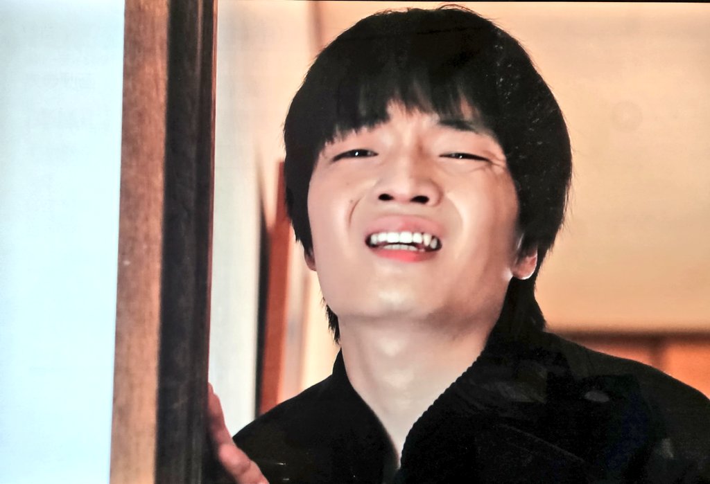 まこっティー tweet media