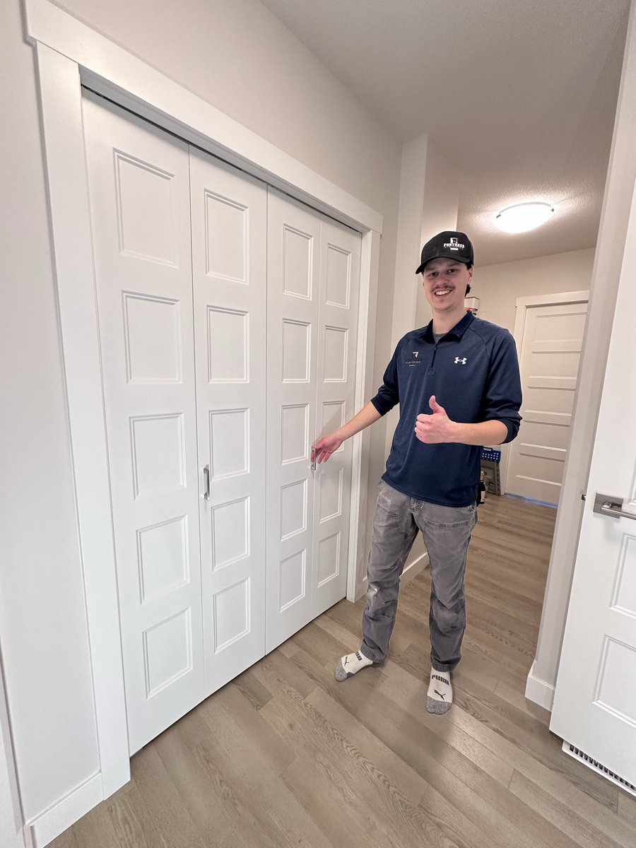 FortressBdn's tweet photo. Just wrapped this one up!

A custom closet built to fit your space and your style.

📞 204-761-3288
📧 fortressfinishing2008@gmail.com

#fortressfinishingltd #brandonmb #generalcontractor https://t.co/zBk7OtMq4F