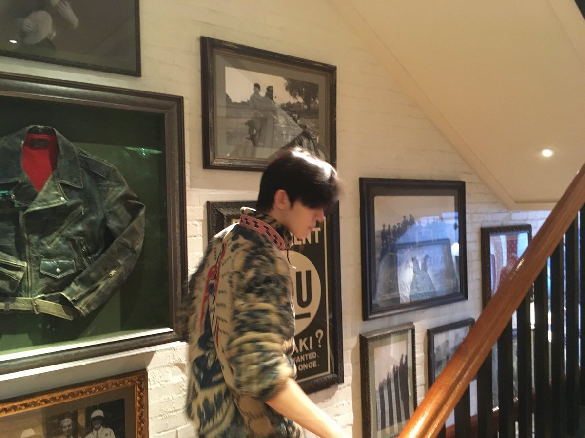 📳 ─ F4NS 

#DONGHYEON : j'apprécie vraiment ma journée de repos 

#동현 #Donghyeon
#KICKFLIP #킥플립