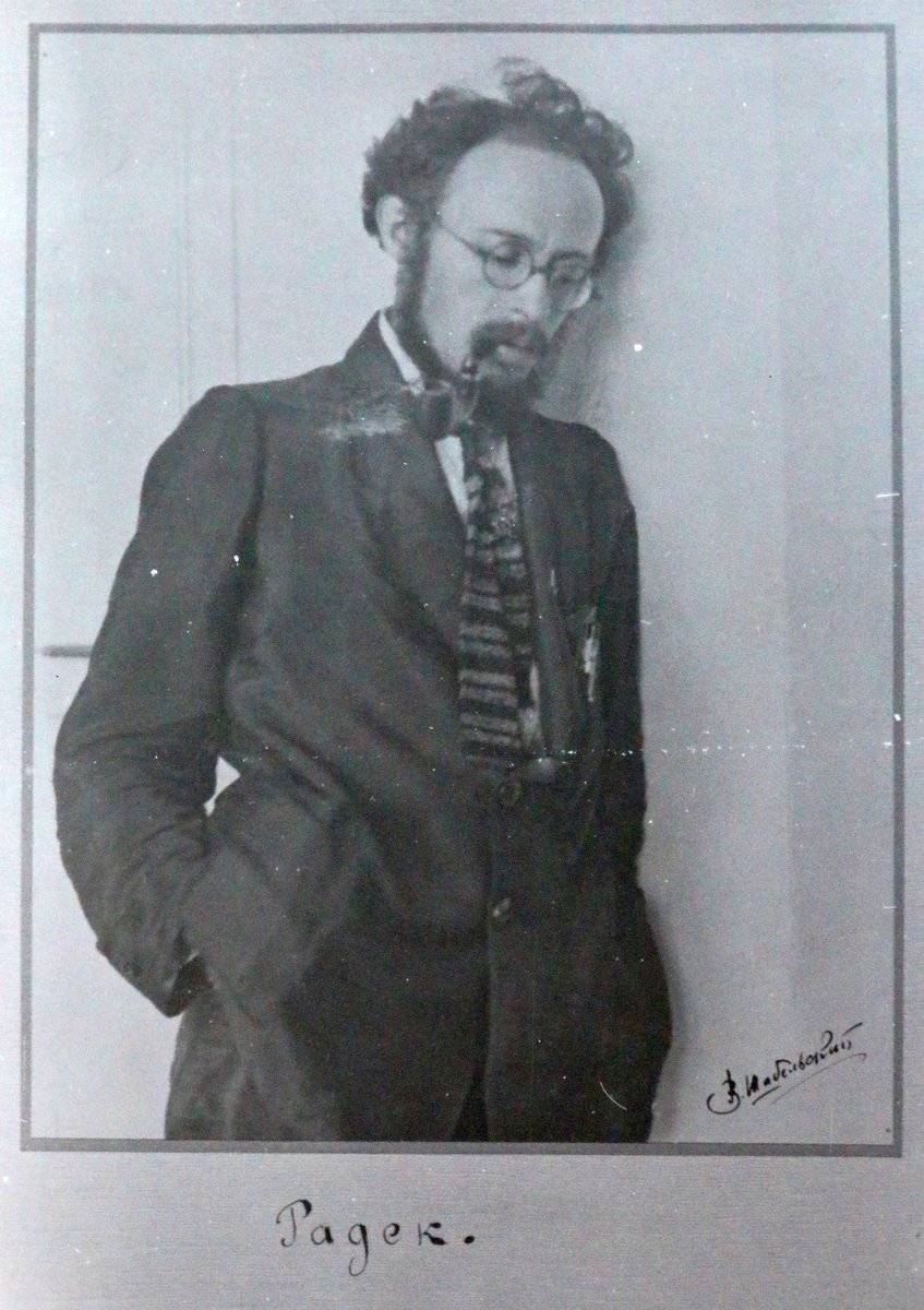 Matg57fr's tweet photo. @comrade__e He looks more like Karl radek tbh https://t.co/2NnkE0eN8d