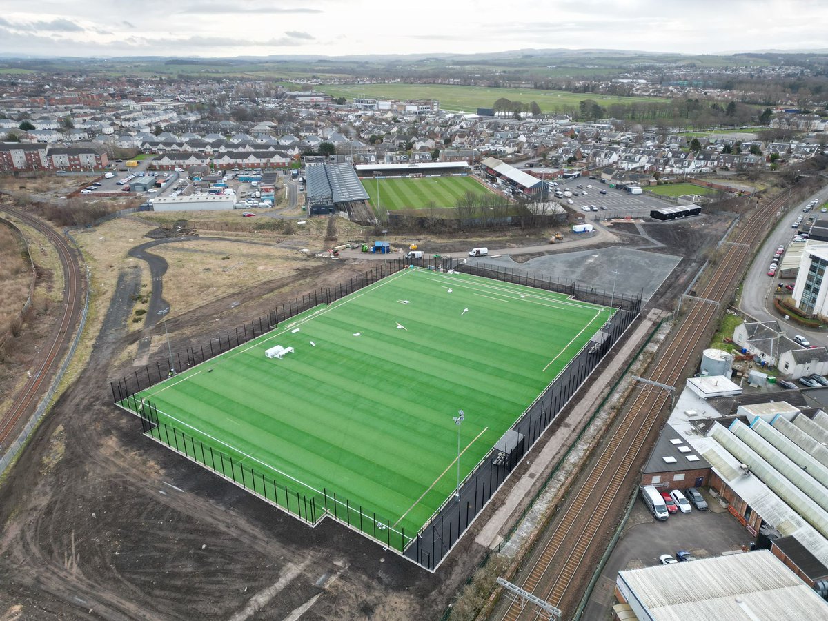 David Smith tweet media