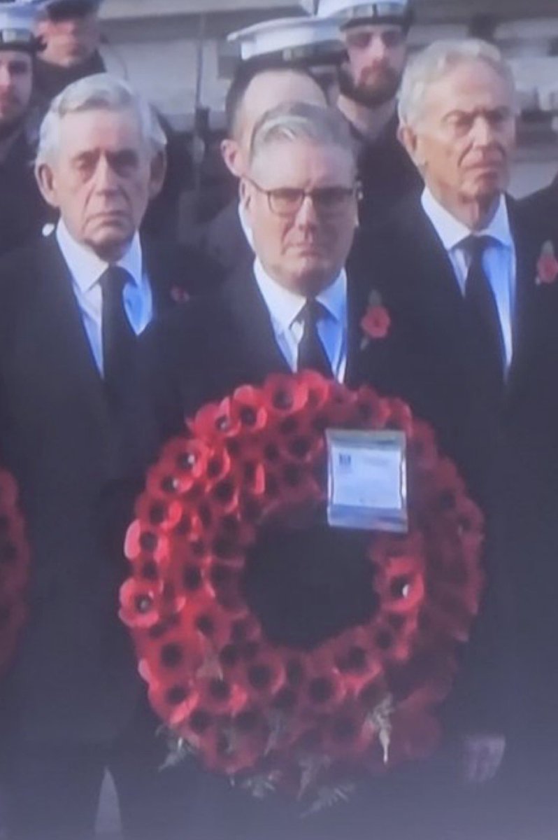 BGatesIsaPyscho's tweet image. This picture contains three British Prime Minister’s past &amp;amp; present. 

Tony Blair features in the Epstein files.
Gordon Brown features in the Epstein files.
Keir Starmer employs people in the Epstein files, including Epstein best friend Peter Mandelson. 

Do you understand how