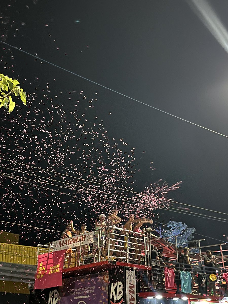 André Camargo tweet media