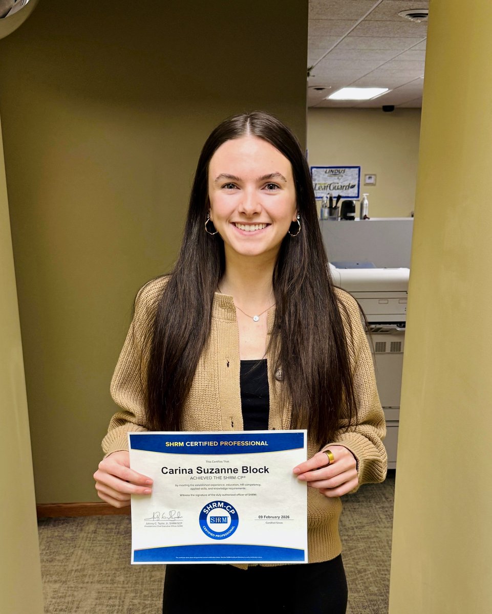 LindusCon's tweet image. 🌟𝗘𝗺𝗽𝗹𝗼𝘆𝗲𝗲 𝗔𝗰𝗵𝗶𝗲𝘃𝗲𝗺𝗲𝗻𝘁 𝗦𝗽𝗼𝘁𝗹𝗶𝗴𝗵𝘁!

Please join us in congratulating Carina Block, HR Generalist at Lindus Construction, on achieving her SHRM-CP (Society for Human Resource Management Certified Professional) certification!👏\

#humanresource