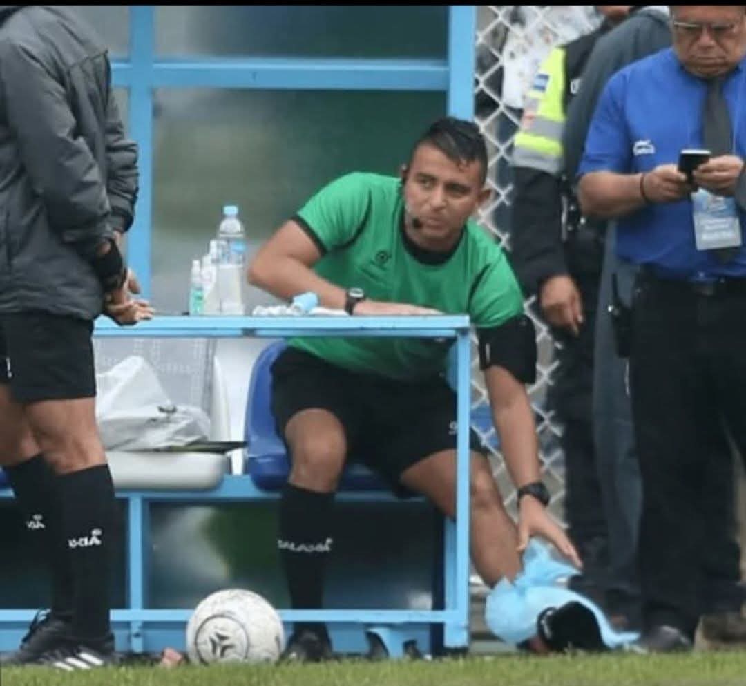FocusAlbo's tweet photo. Ese día todos callaron.

Como se estaba perjudicando a Alianza FC, todo estaba bien.

Hipócritas!!! https://t.co/HUSIBJB5rj