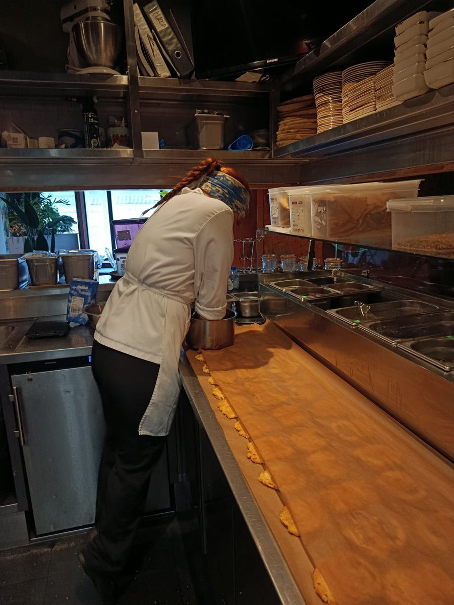 Crumlin College tweet media